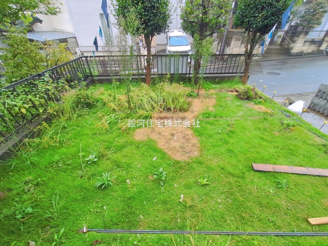 G00399543 埼玉県入間市大字新久 中古一戸建て 2099万円 土地面積153.87m² (約46.54坪) 建物面積109.88m² (約33.23坪) 間取り４ＬＤＫ 築年月1982年08月(築44年)【外観10】