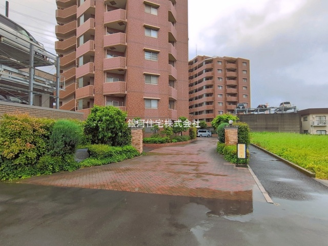 G00399544 千葉県市川市二俣２丁目 中古マンション 6499万円 専有面積81.75m² (約24.72坪) 間取り３ＬＤＫ 所在階5階 築年月2000年09月(築26年)【外観5】