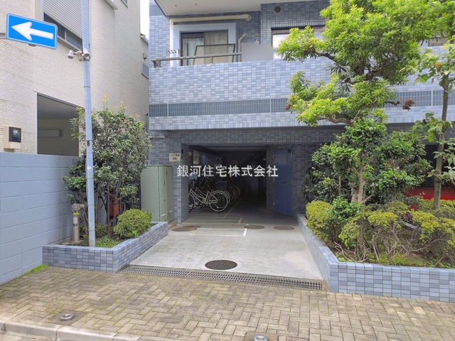 G00399545 東京都北区赤羽１丁目 中古マンション 6780万円 専有面積50.86m² (約15.38坪) 間取り２ＬＤＫ 所在階5階 築年月1998年01月(築28年)【外観9】